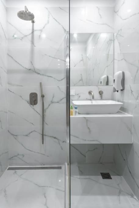 Modern, Quite 1-Bdr Apt 5 Min Walk To Acropolis Athen Eksteriør bilde